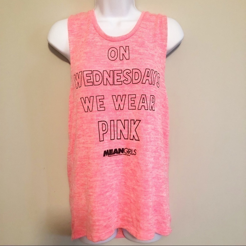 Mean Girls "On Wednesdays We Wear Pink" Spell Out Tank Top Size Large EUC